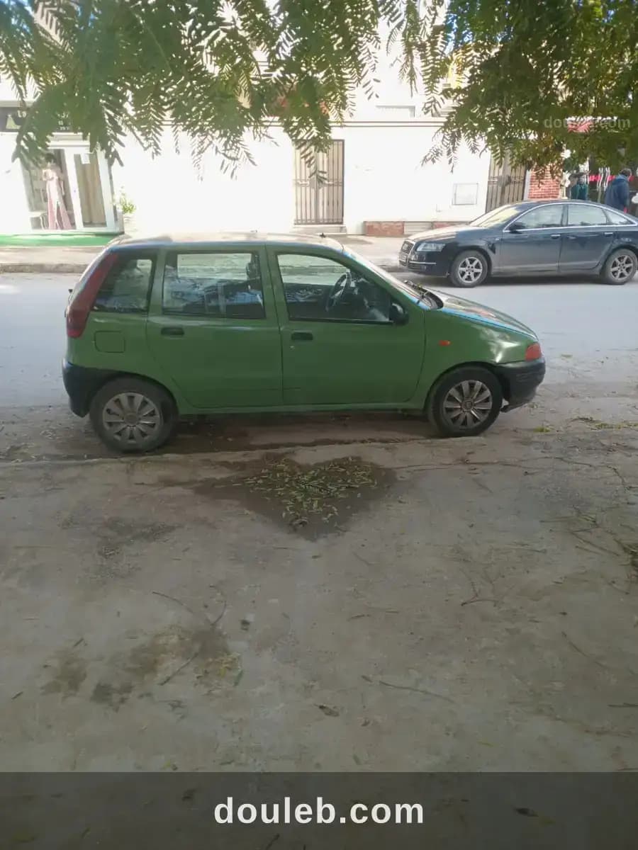 Fiat punto en bon état - Miniature 3