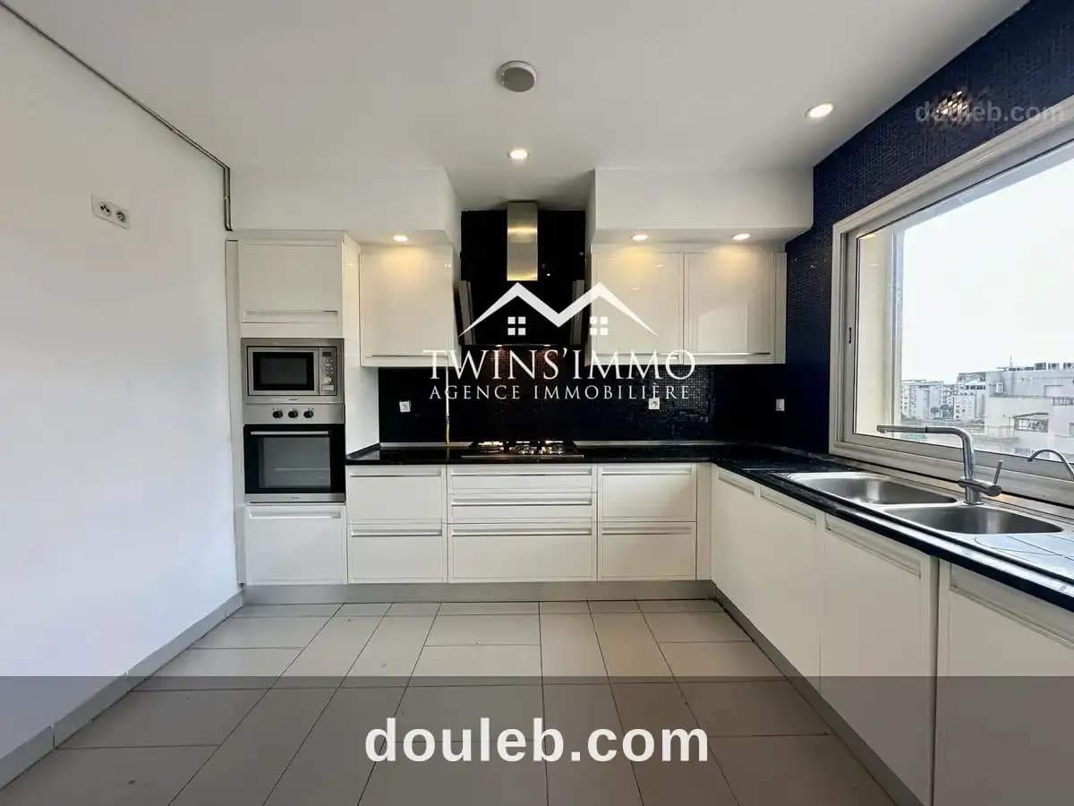 Duplex s4 avec piscine aux berges du lac 2 - Miniature 3