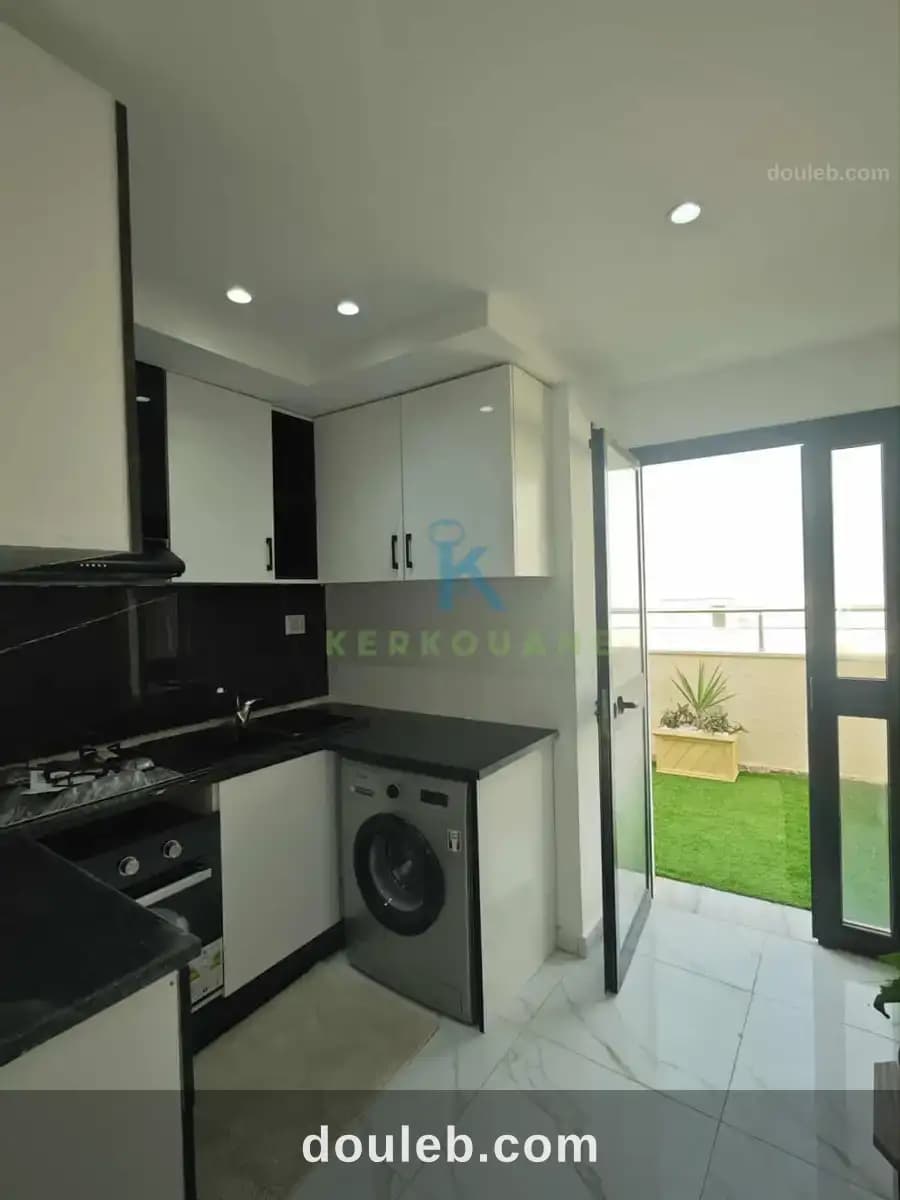 Appartement vue de mer ezzahra hammem ghezez - Miniature 4