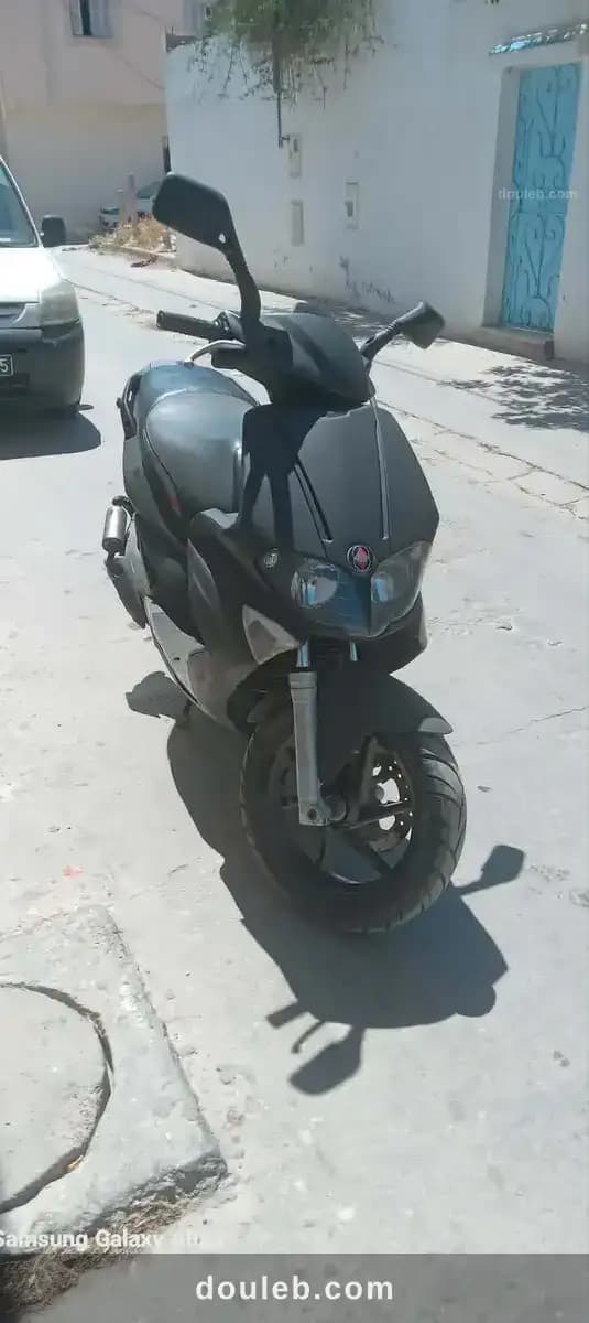 Gilera 50 à Tunis