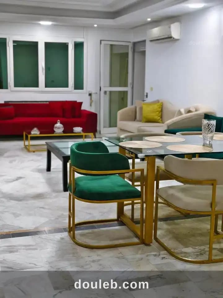 Menzah 7 bis très spacieux appt s4 bien situé à Tunis