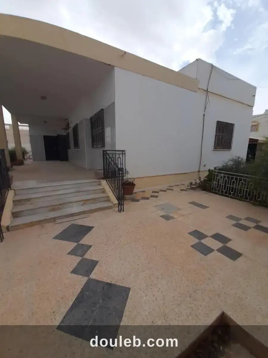 Zone villa très calme à Sfax