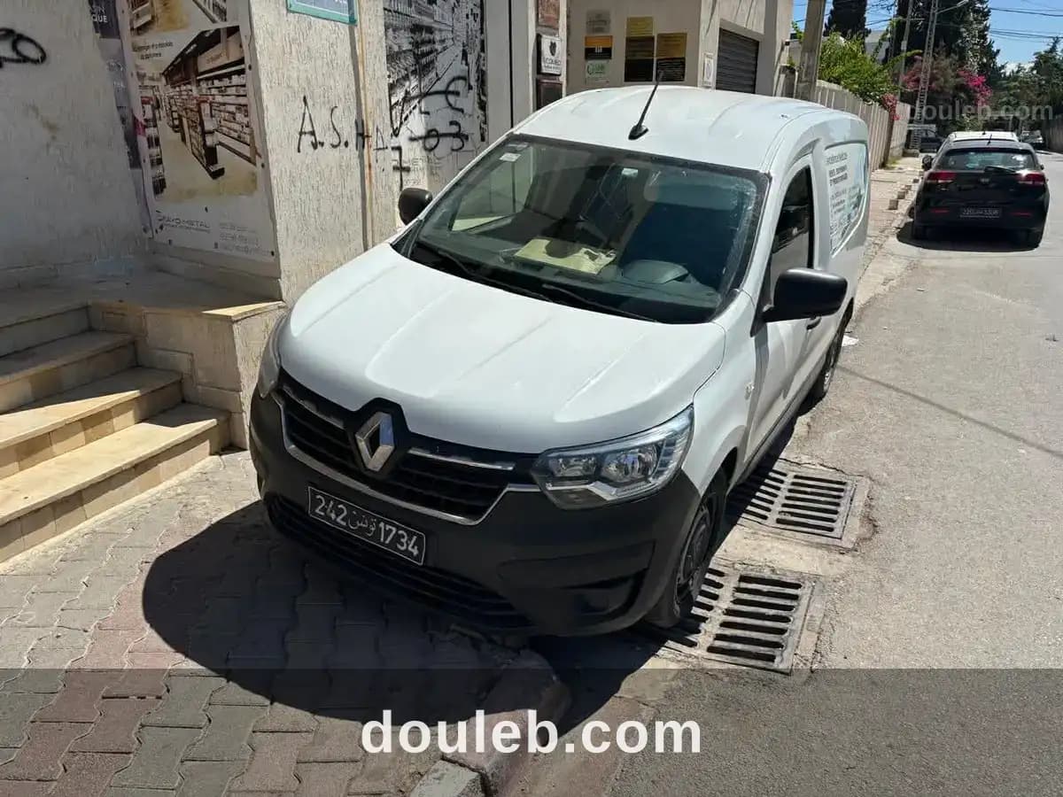 Voiture commerciale - Miniature 5