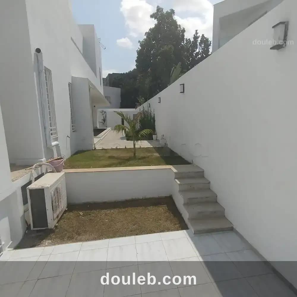 Un studio s0 meublé à manar2 à Tunis