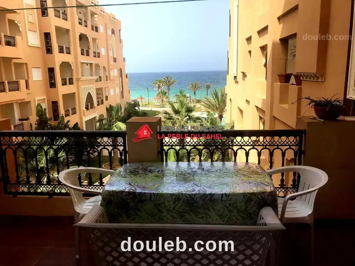 Vacance a folla chatt mariem sousse à Sousse