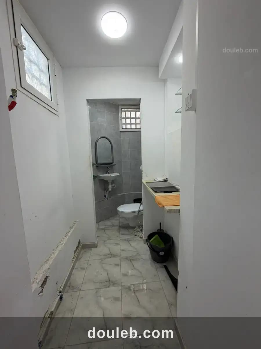Bureau au rdc sur av taher ben ammar manar 2 - Miniature 2