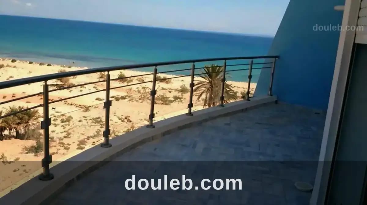 Apprt pieds dns l'eau - Miniature 2