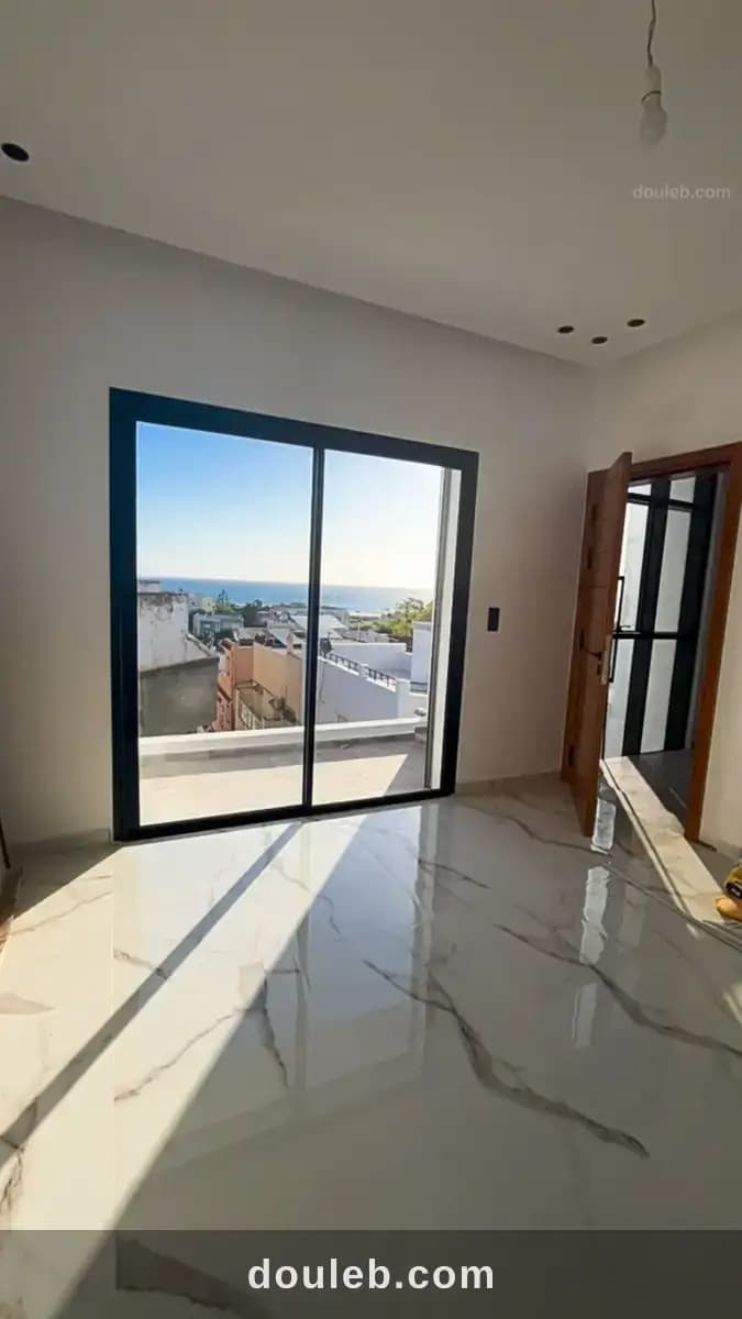 Sidi salem appartement haut standing avec vue mer - Miniature 2