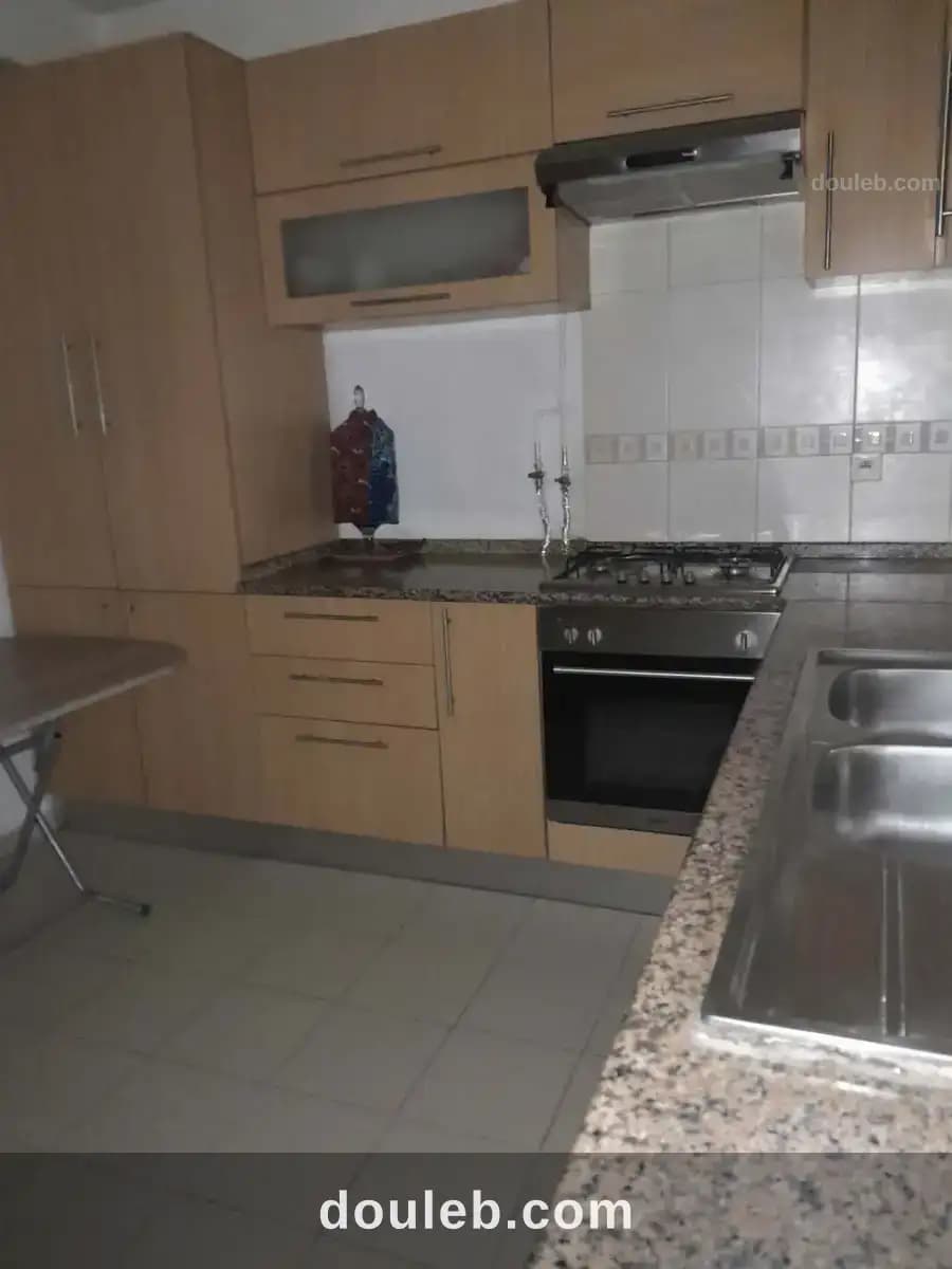 Bel appartement s3 nouvelle médina à Ben Arous