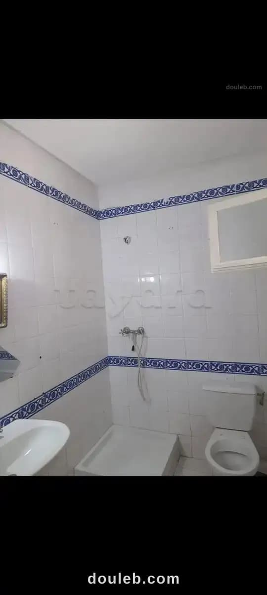 Joli appart s0 meublé et spacieux à Tunis
