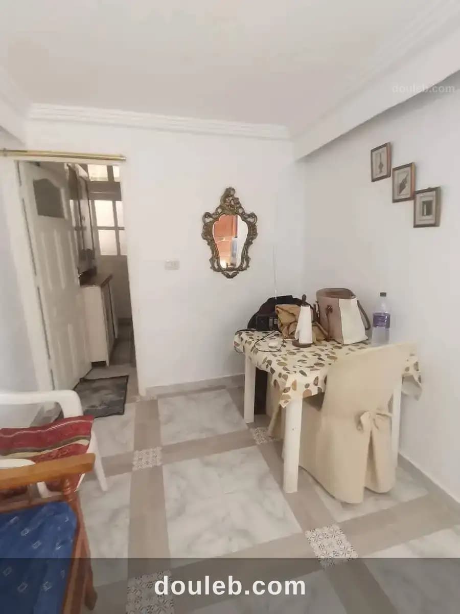 Rdc s1 semi meublé a hammam lif - Miniature 4