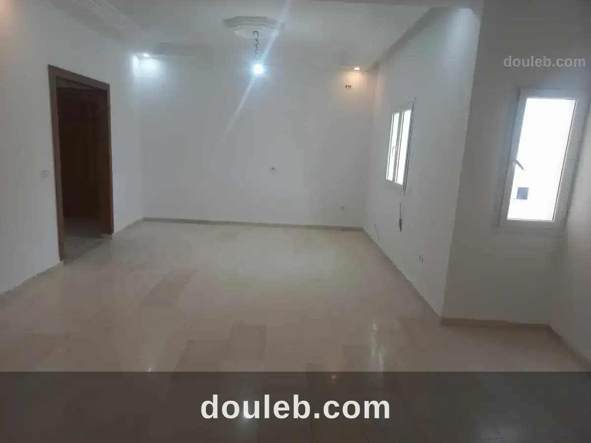 Spacieux s3 rue du parc soukra à Ariana