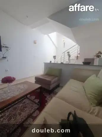 Joli rdc de villa meublé à Tunis