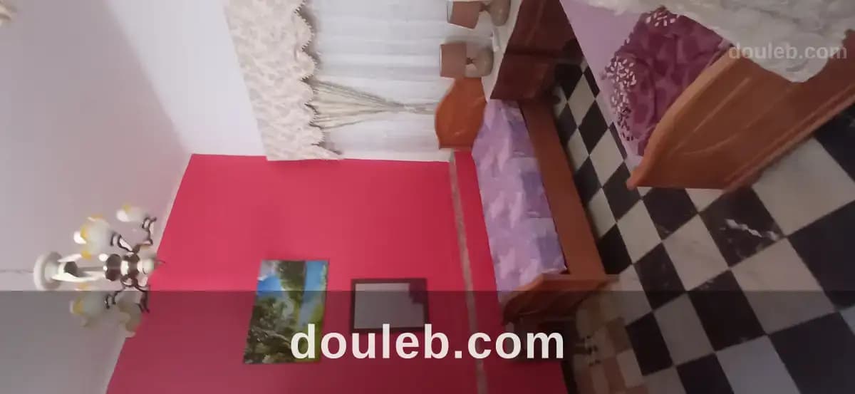 Un place pour étudiante fille ihec - Miniature 2