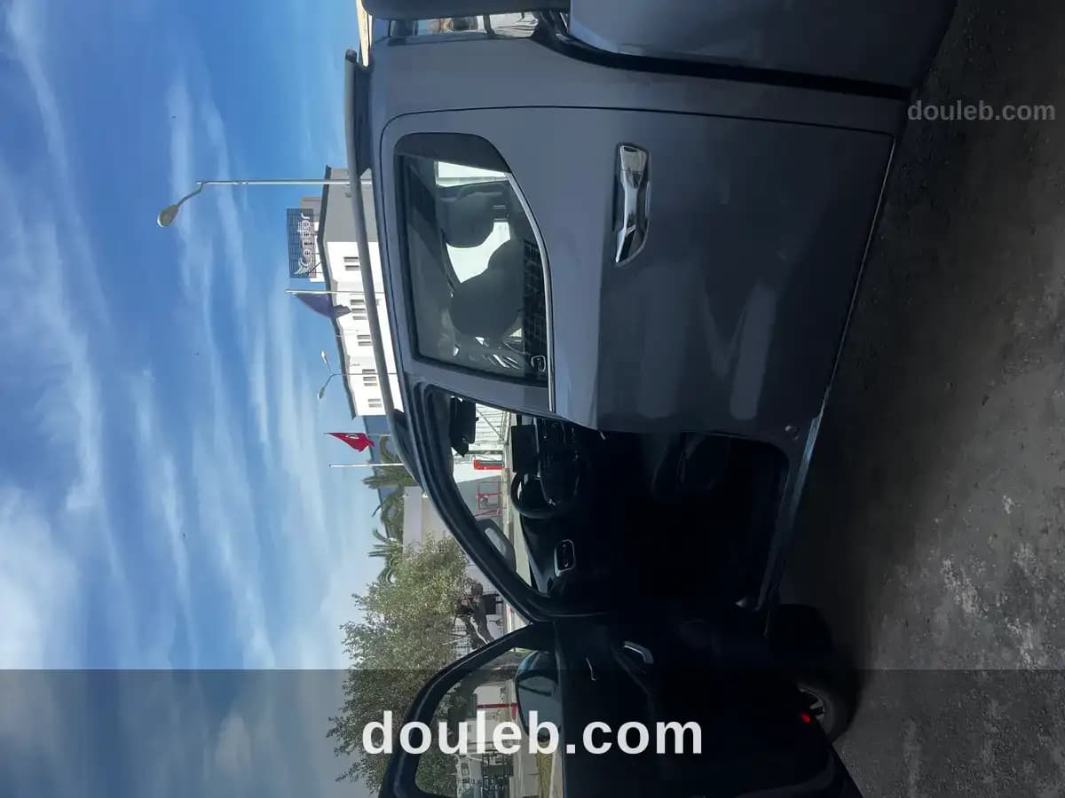 4x4 peugot landtrek premium à Tunis