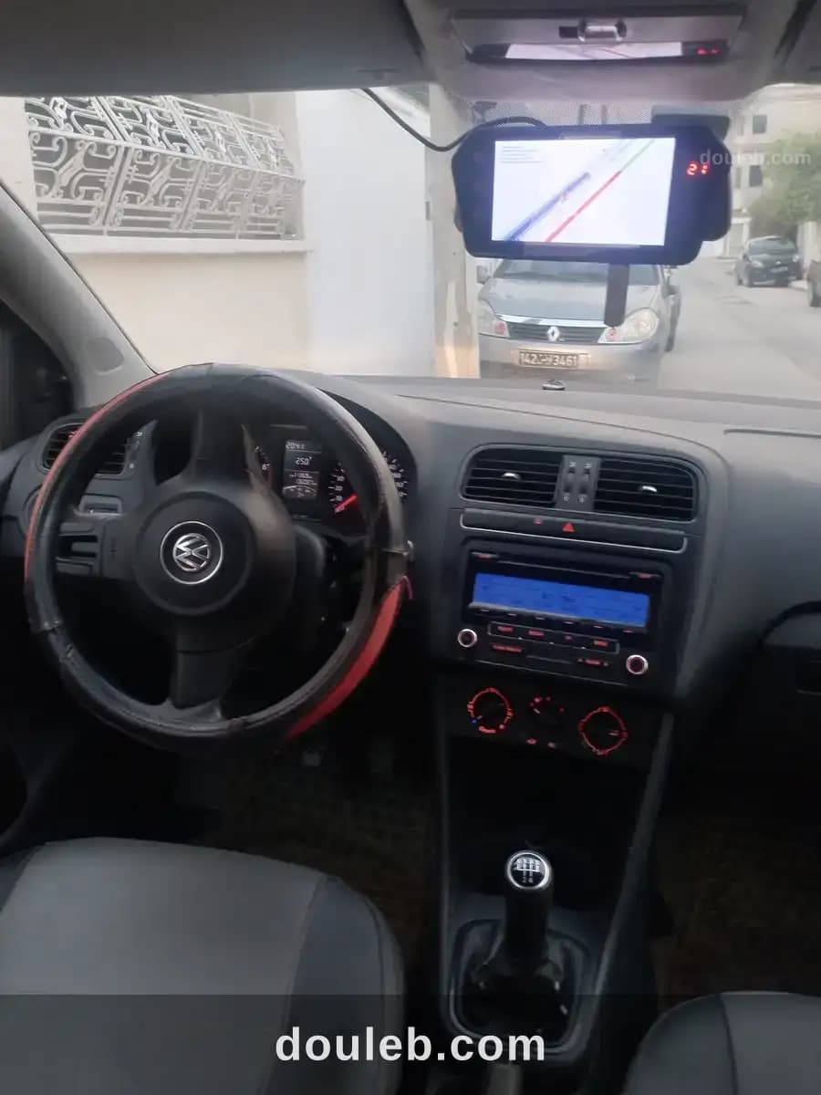 Volkswagen polo 7 première main excellent état - Miniature 4