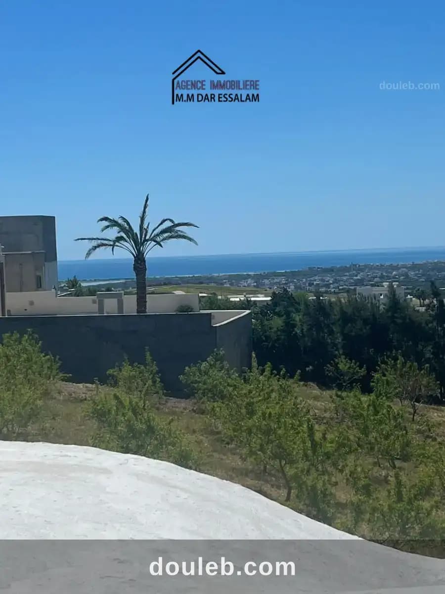 Terrain avec une vue agréable à Nabeul
