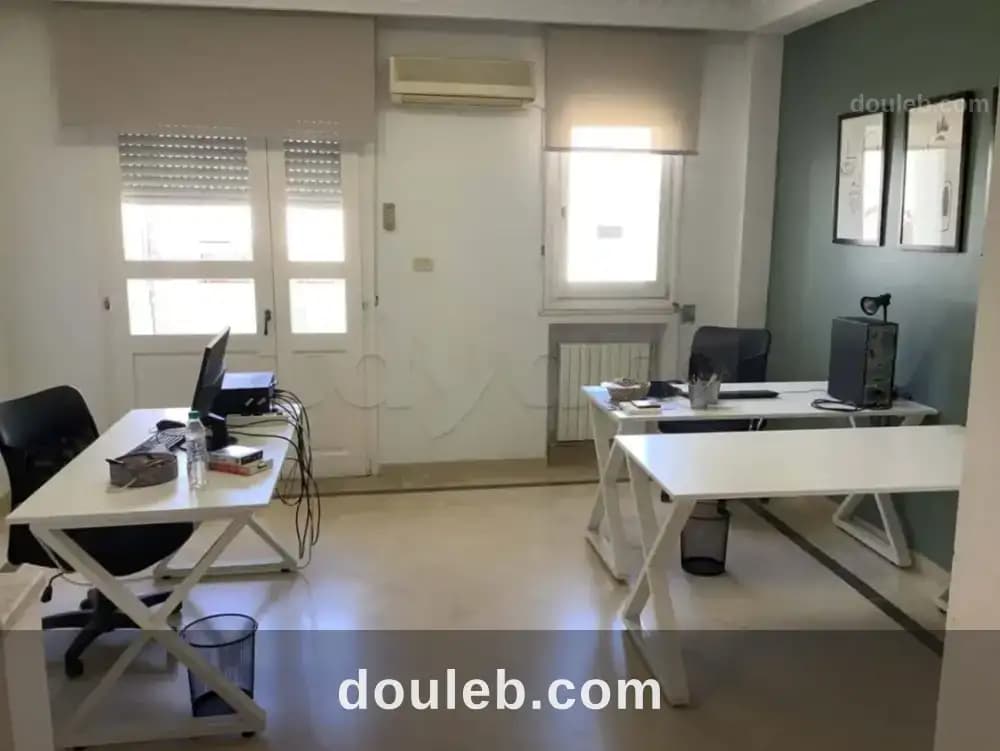 Bel appartement ennasr 2 à Ariana