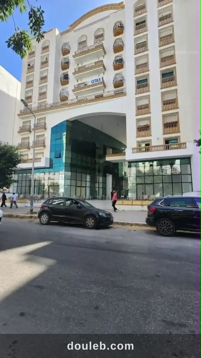 Appartement s2 avenue de la liberté à Tunis