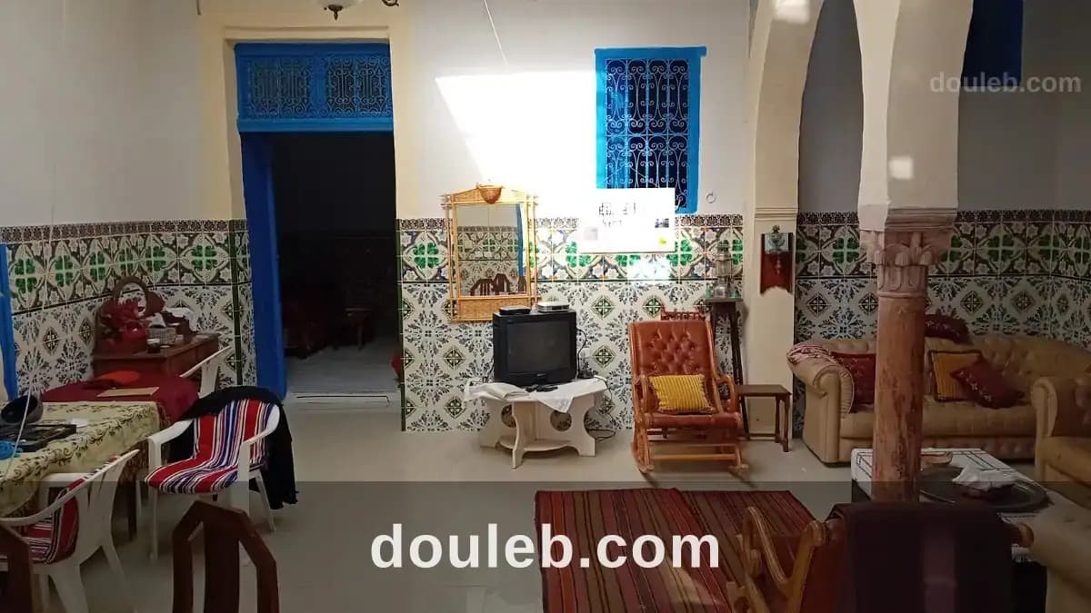 Borj magnifique renove a sfax km 5 route tunis à Sfax