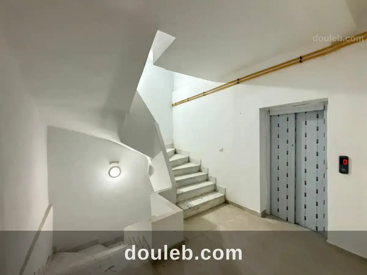 Immeuble neuf 1866 m à bab saadoun - Photo 1