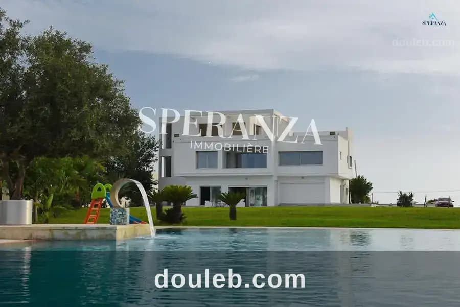 Villa solis - Miniature 5