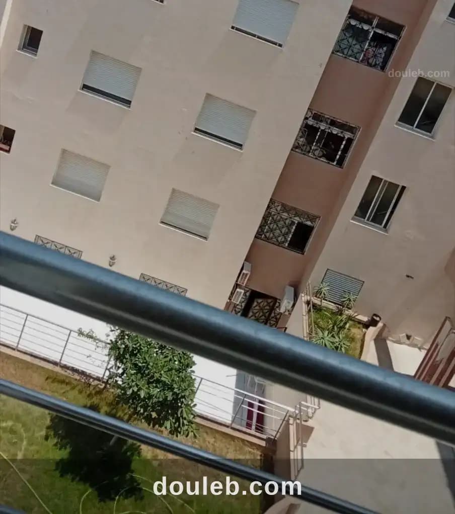 Meublé s2 à l'année clinique amilcar - Photo 1
