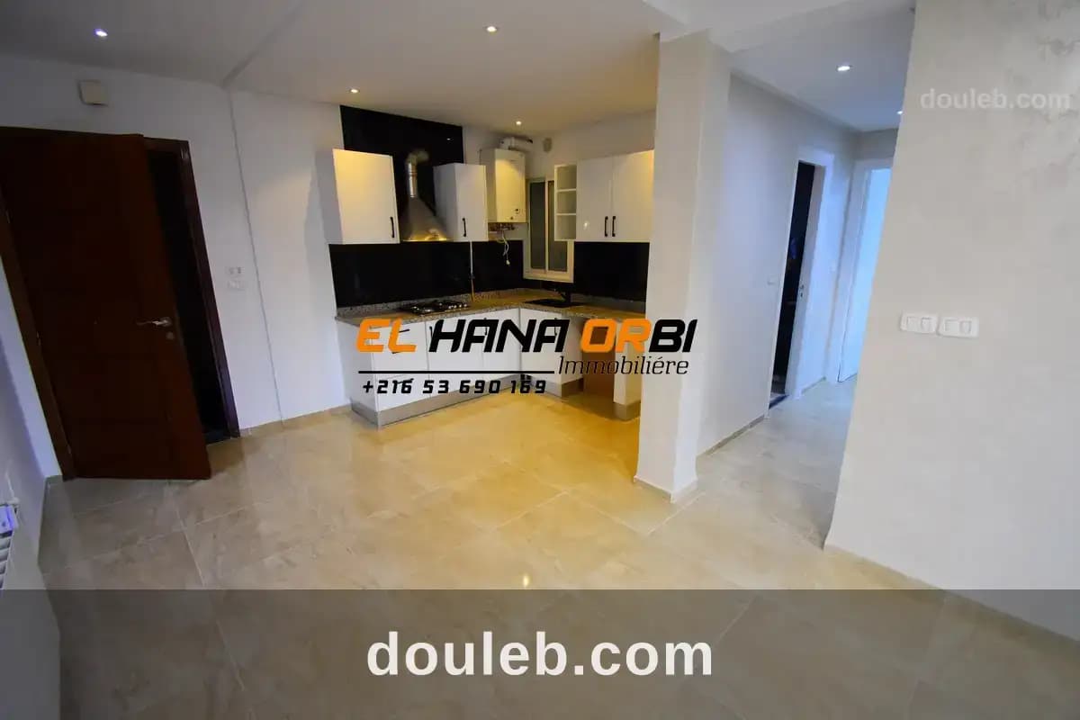 Appartement s2 moderne en zone touristique - Miniature 2