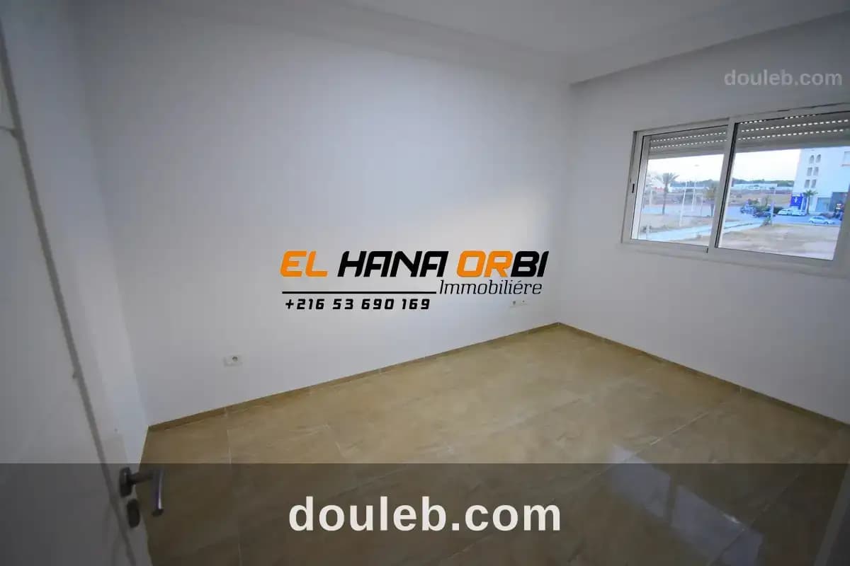 Appartement s2 moderne en zone touristique - Miniature 3