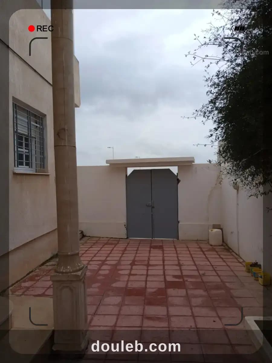Rez chaussée de villa mourouge 6 à Ben Arous