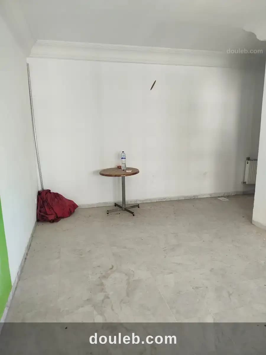 Un mignon studio s1 à ennasr2 - Miniature 2