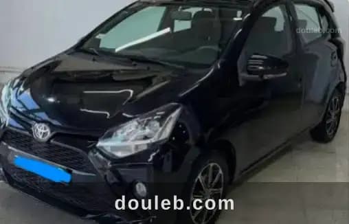 Toyota aygo 1ère main - Miniature 2