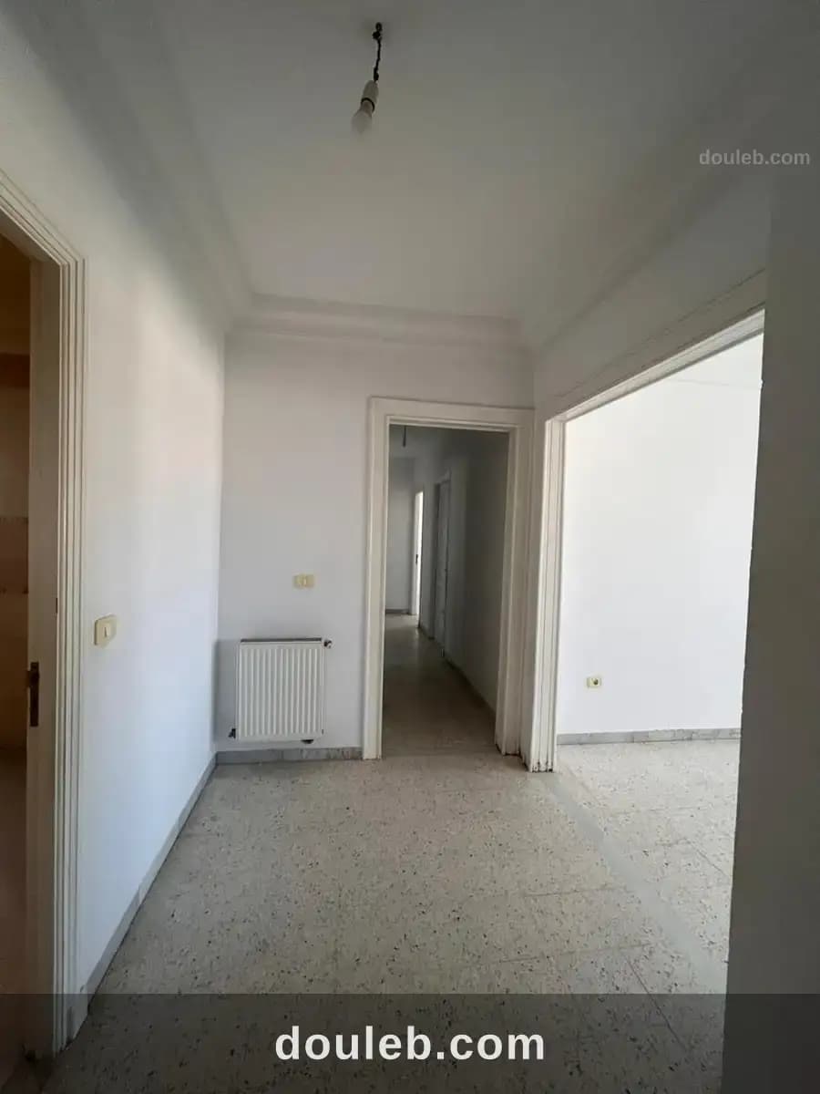 Appartement spacieux et calme à ariana essoghra - Miniature 5
