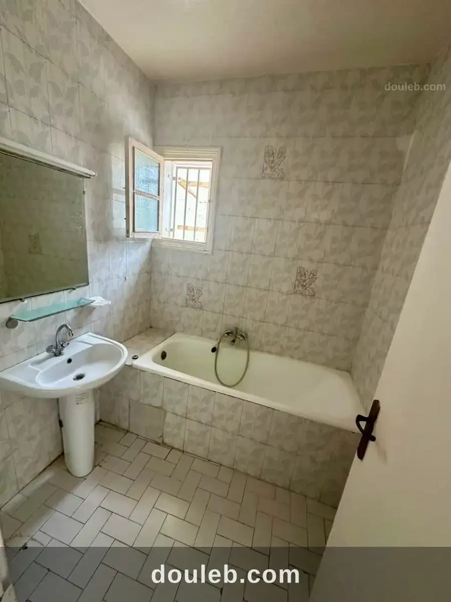 Un étage de villa s2 à menzah 9 a - Miniature 4