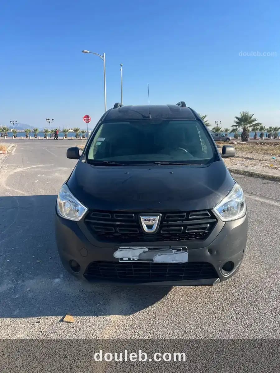 Dacia dokker van lux à Ariana