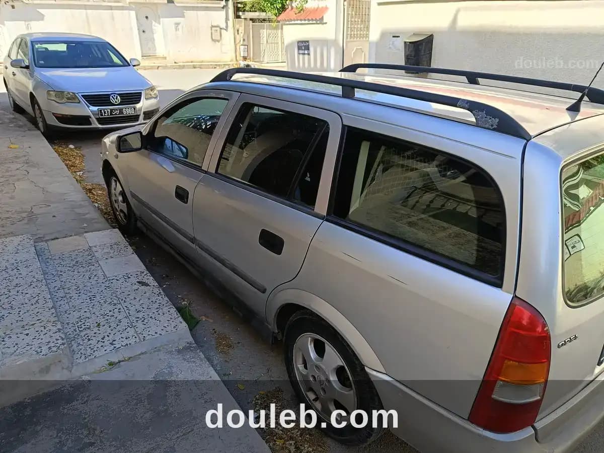 Opel astra g break 7cv essence - Miniature 3