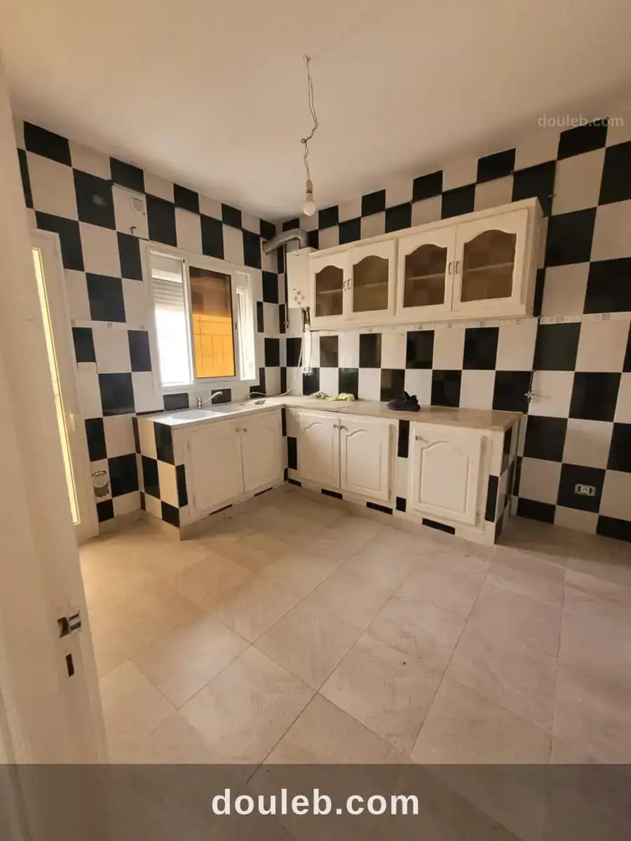 Coquet appartement - Miniature 2
