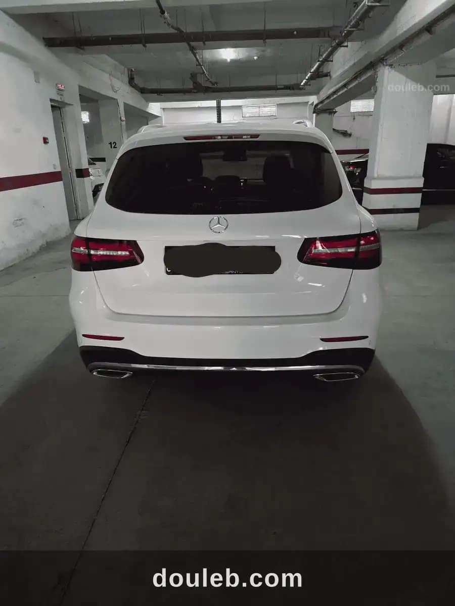 Mercedes glc 250 - Miniature 2