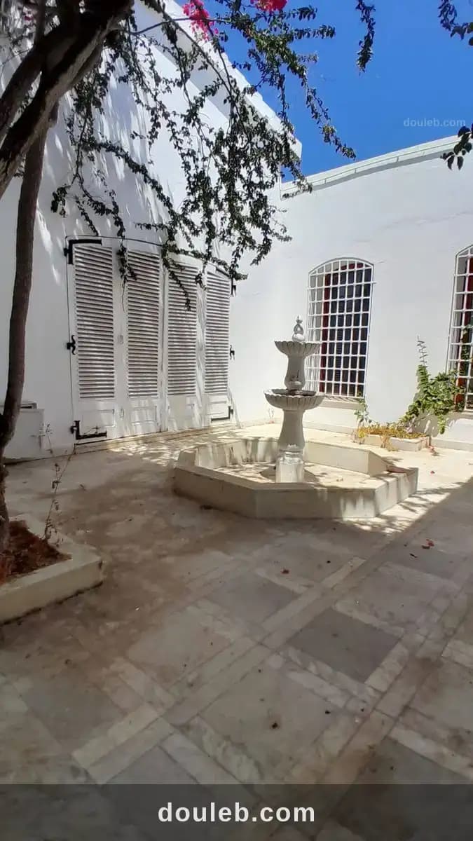 Une belle villa à gammarth supérieur - Miniature 4