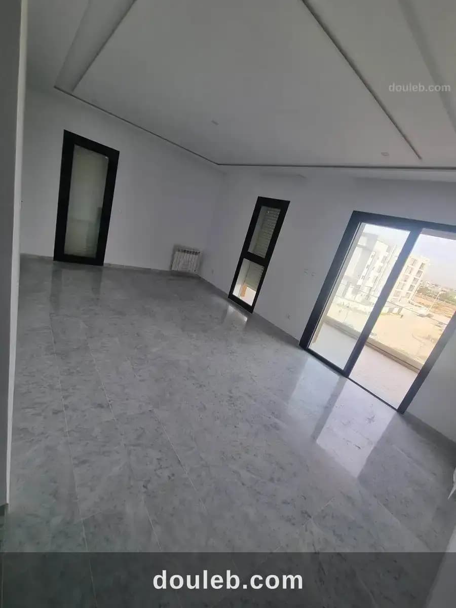 S plus trois très ensoleillé à la nv soukra - Photo 1