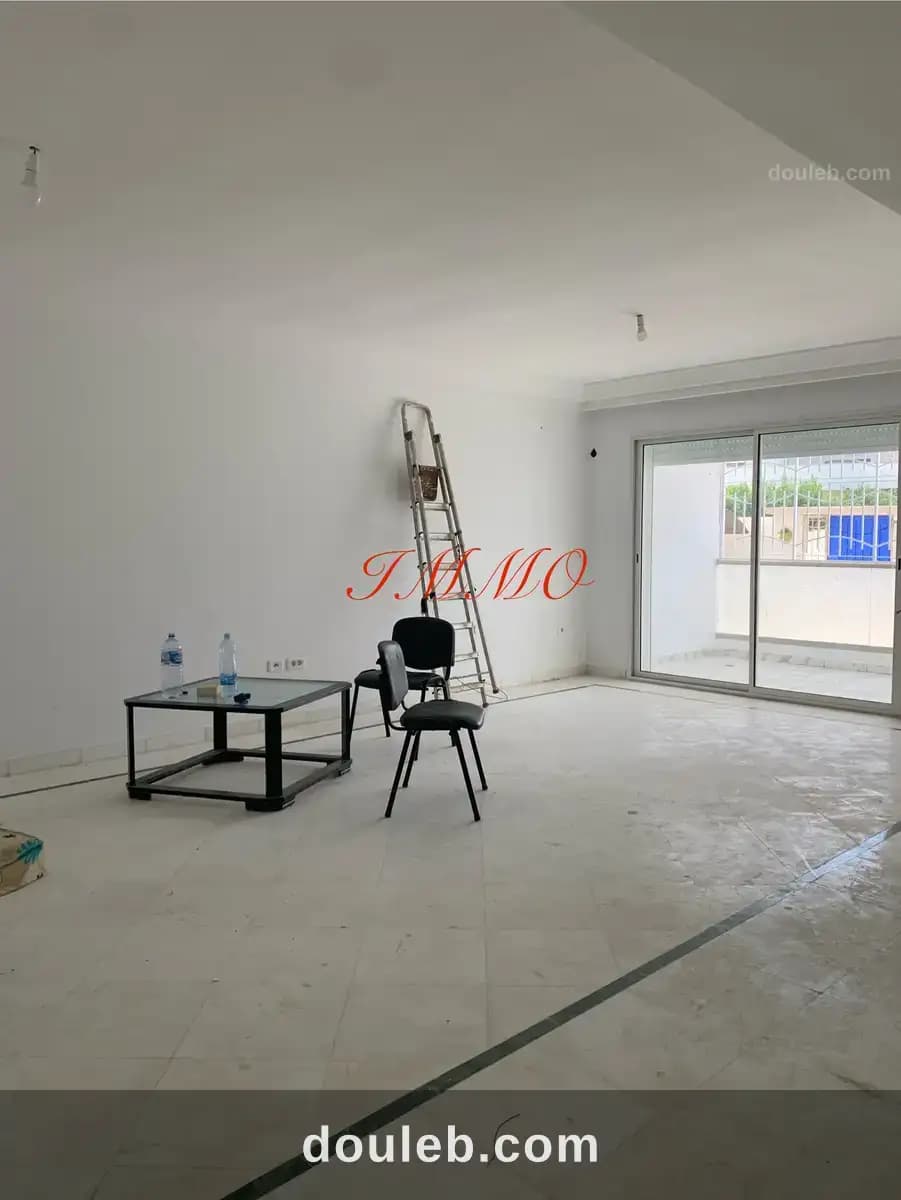 Appartement s3 rdc à rades - Miniature 2
