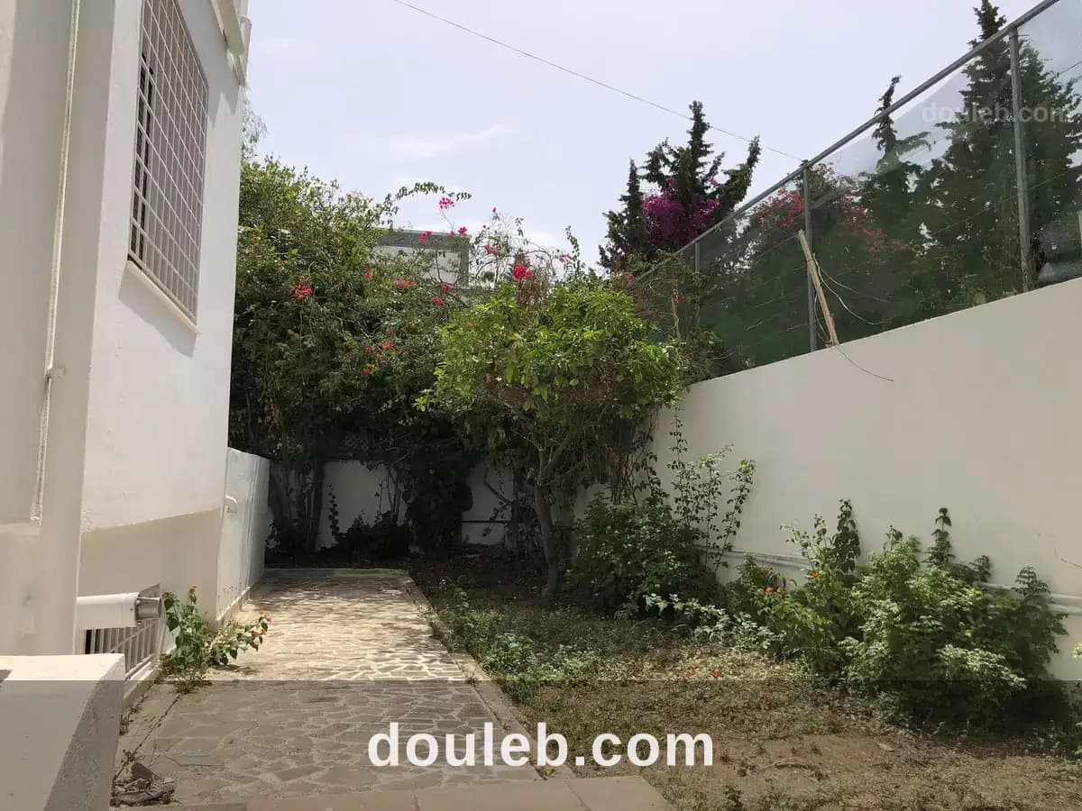 Villa s5 avec jardin à menzah 9a - Miniature 5