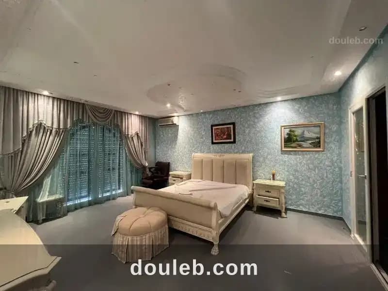 V482 villa royale i - Miniature 3