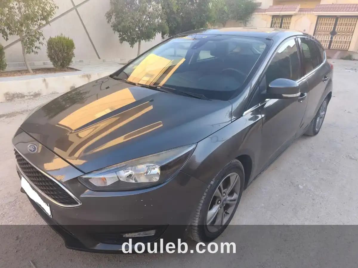 Ford focus ecoboost 125 ch première main 67000 km - Miniature 2