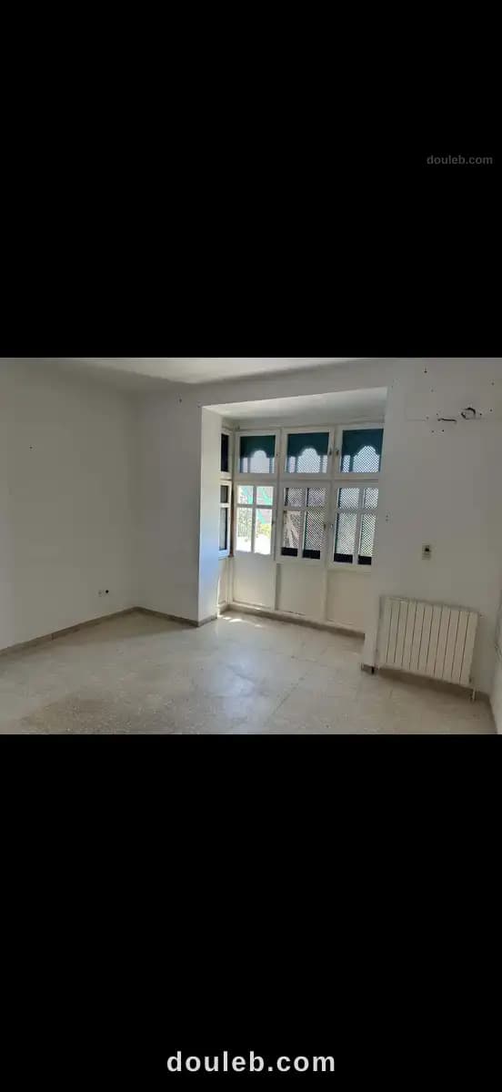 Appartement s3 à ennasr - Miniature 2