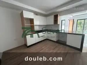 Duplex s3 vide ref521a à Tunis