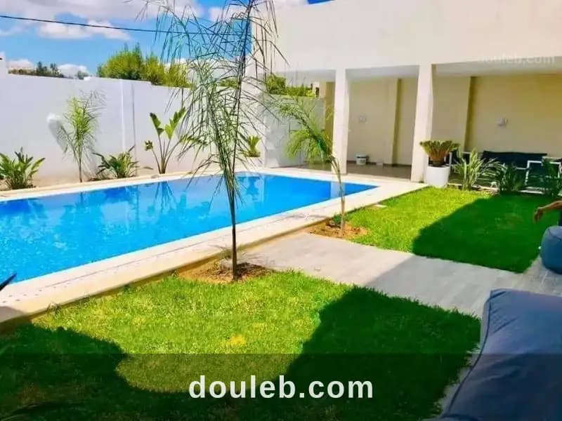L304 villa souzy 2 y à Nabeul