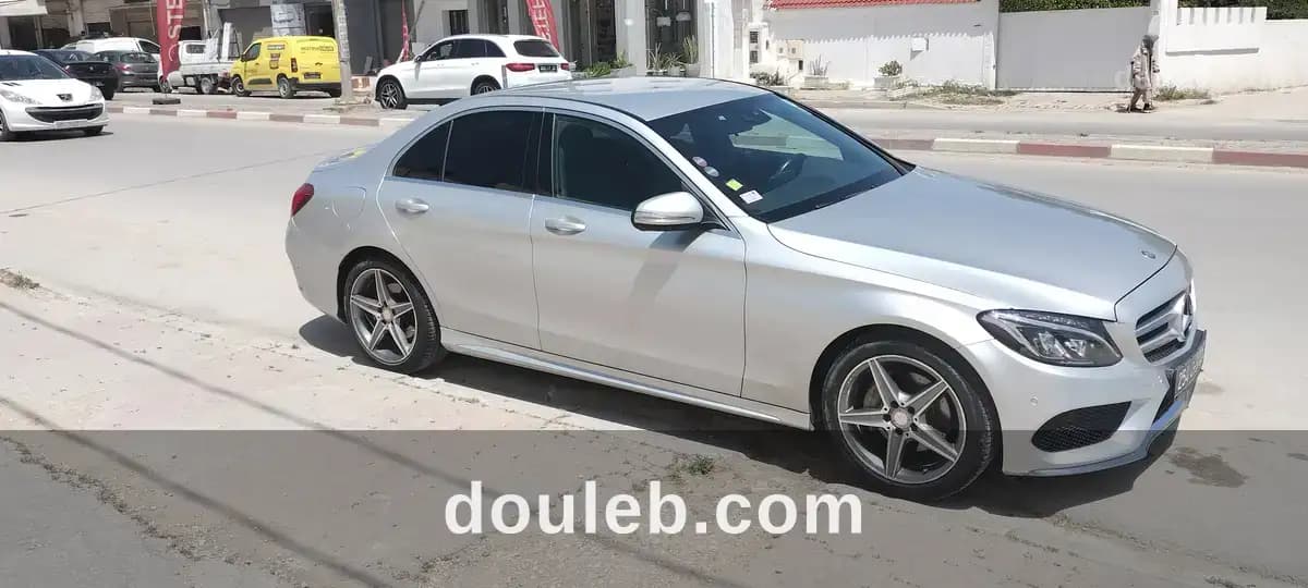 Mercedes c200 amg pack à Tunis