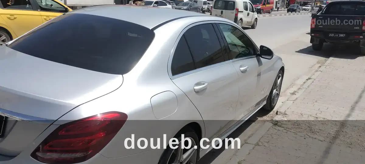 Mercedes c200 amg pack - Miniature 2
