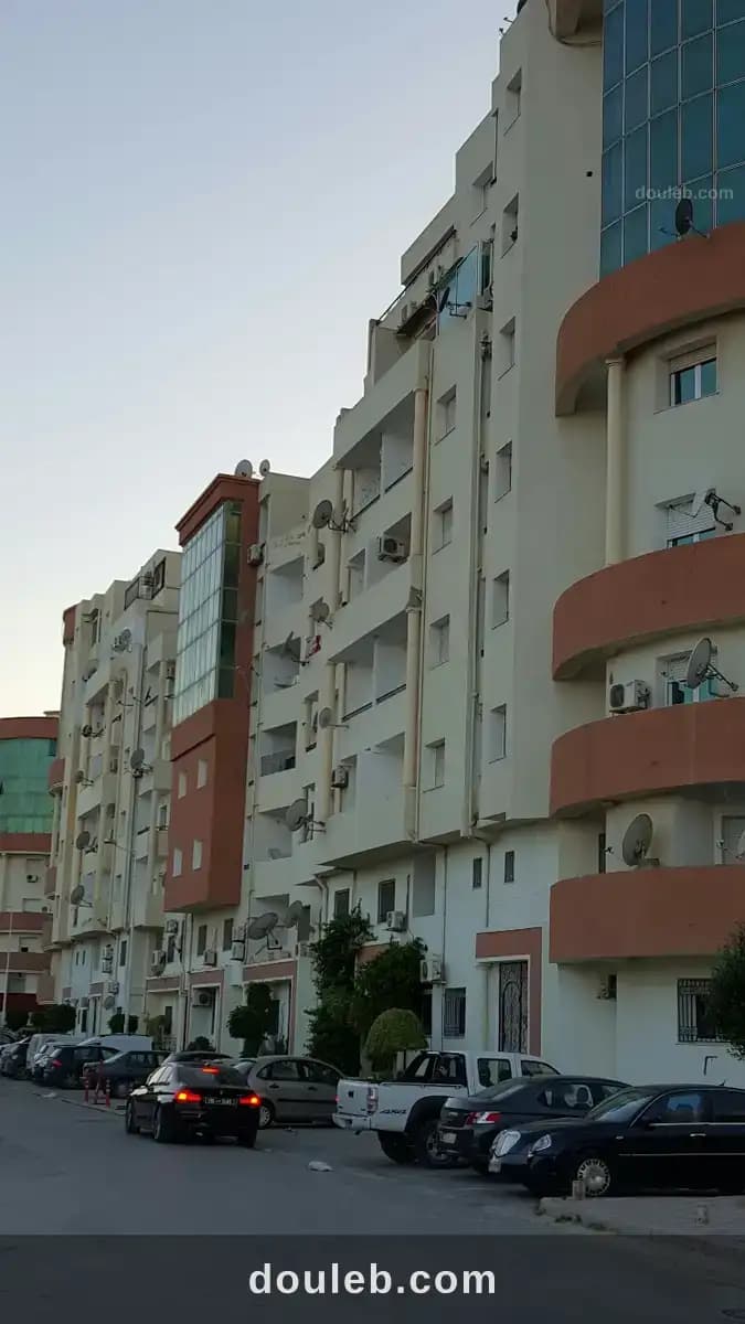 Narjess 1 laouina à Tunis